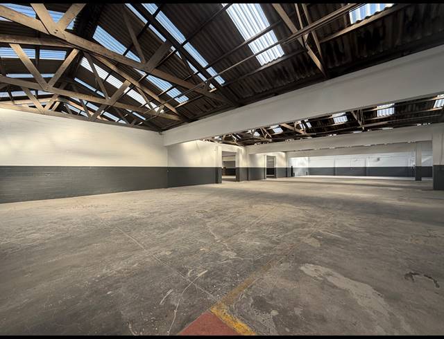 2,356M² WAREHOUSE TO LET IN EPPING INDUSTRIAL
